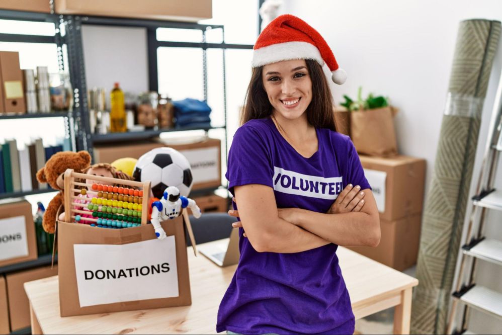 TOP 5 WAYS TO GIVE BACK THIS CHRISTMAS WITHOUT BREAKING THE BANK